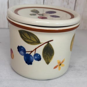 Longaberger Pottery Covered Crock Canister Fruit Floral Pattern 4.5” Stoneware Kitchen Storage