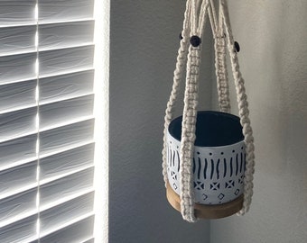 Free Shipping-Macramé Hanger, Indoor Hanging Planter, Wood Beads, Decorative Hanging Plant Holder, No Tassels