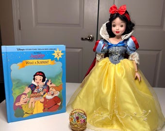 Disney Snow White Porcelain Doll 16" Collector Set with Book and Trinket Box