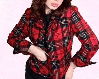 Chaqueta tipo blazer abotonada de Pendleton, 100 % lana virgen, a cuadros rojos y negros.