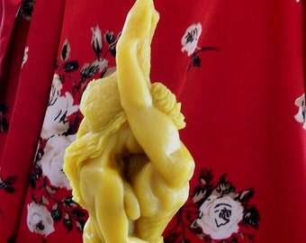 Free USA Shipping Beeswax Lovers Entwined Embracing Candle Choice Of Color