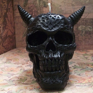 Free USA Shipping Celtic Skull Beeswax Candle Horned Black Skull Candle Choice Of Color