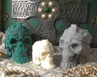 Free USA Shipping SMALL Celtic Skull Beeswax Candle Celtic King