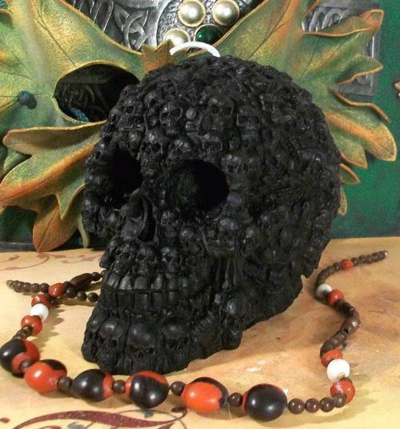 Free USA Shipping Beeswax Big BLACK Skull Of Skulls Skull Candle image 1