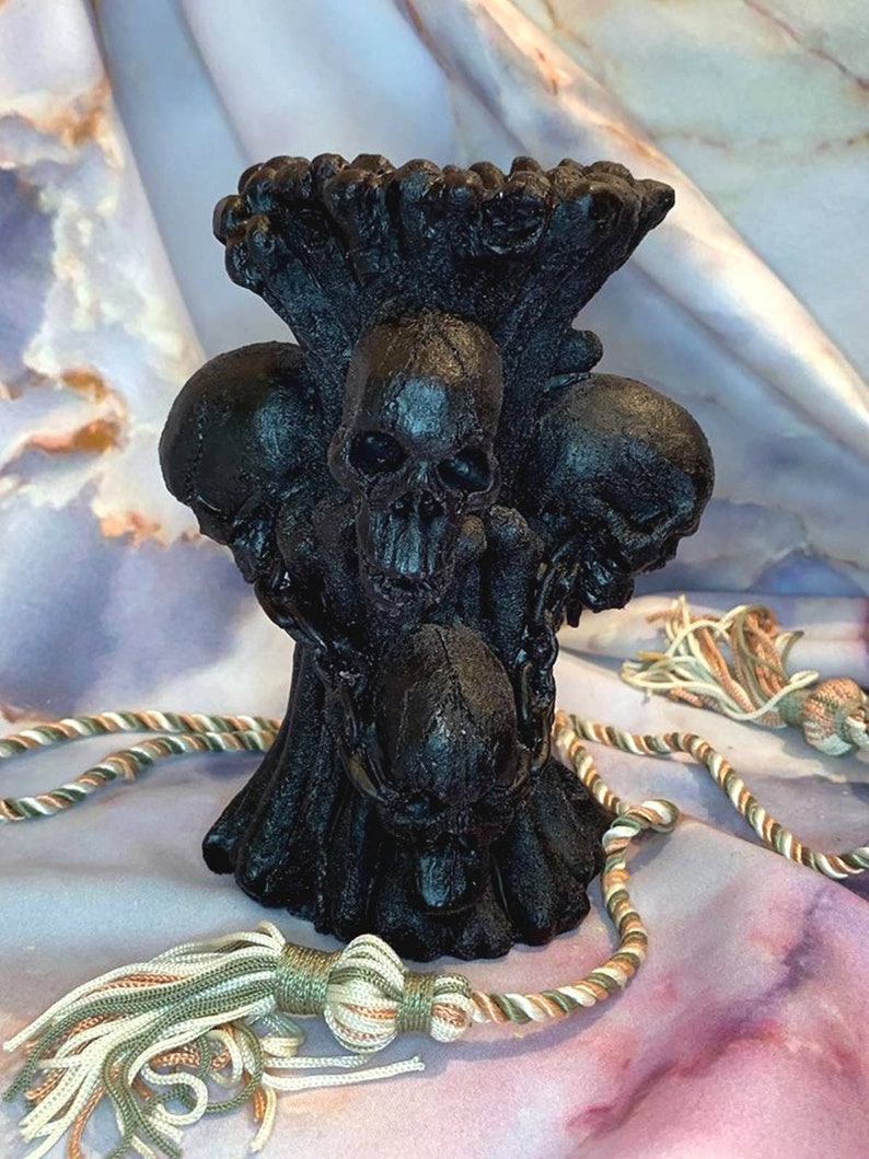 Free USA Shipping Skull Chains Screams Goth Candle image 10