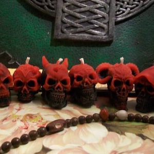 Free USA Shipping Set of 6 MINI Beeswax Skull Candles Each Is Different Black & Red