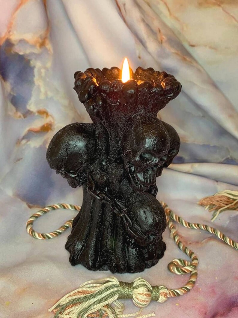 Free USA Shipping Skull Chains Screams Goth Candle image 6