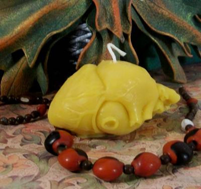 Free USA Shipping Medium Heart Beeswax Candle image 1