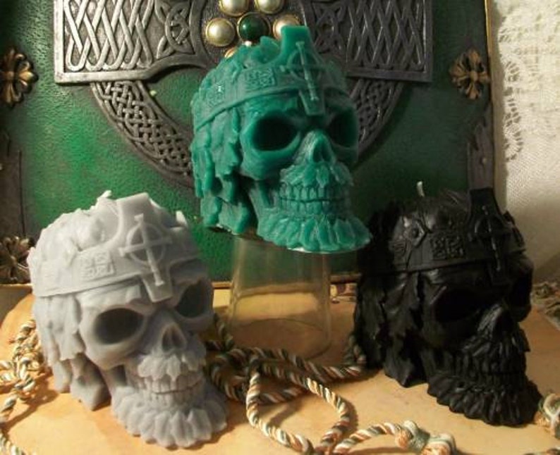 Free USA Shipping Celtic Skull Beeswax Candle image 2