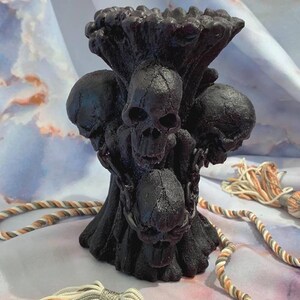 Free USA Shipping Skull Chains Screams Goth Candle image 8