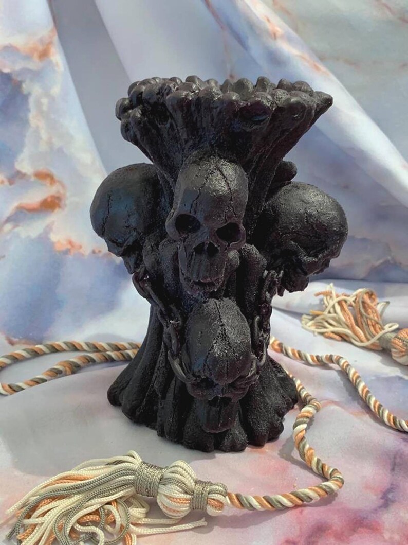 Free USA Shipping Skull Chains Screams Goth Candle image 8