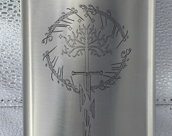 Personalisierte Edelstahl Flachmann - Herr Der Ringe - Gravierte 8oz Flachmann Geschenk für einen besonderen Menschen