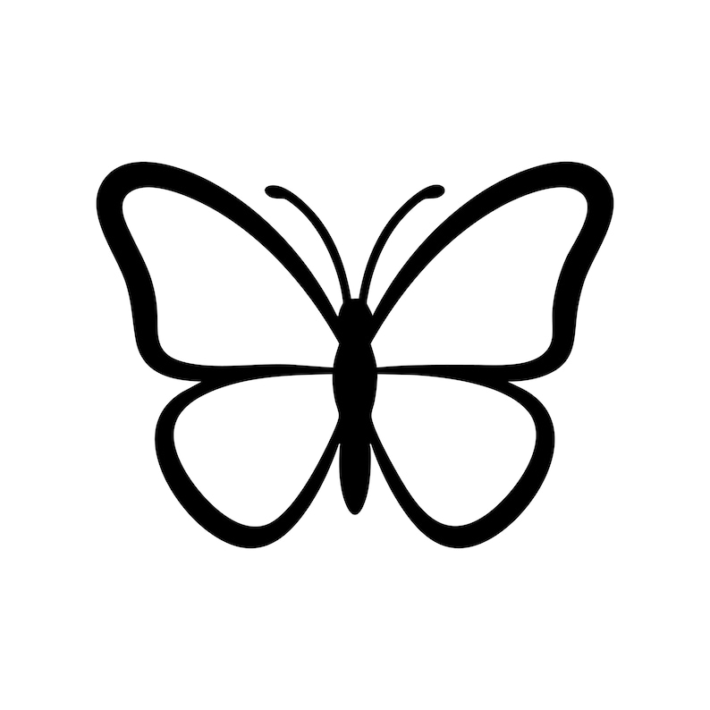 Op de afbeelding: Een zwart-wit illustratie van een vlinder. De vlinder heeft een symmetrisch ontwerp met twee paar vleugels en een slank lichaam. De vleugels zijn omlijnd met dikke zwarte lijnen en het lichaam is effen zwart.