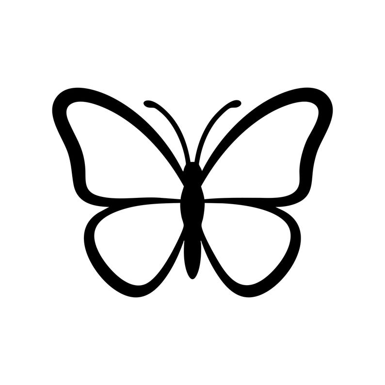 Op de afbeelding: Een zwart-wit illustratie van een vlinder. De vlinder heeft een symmetrisch ontwerp met twee paar vleugels en een slank lichaam. De vleugels zijn omlijnd met dikke zwarte lijnen en het lichaam is effen zwart.