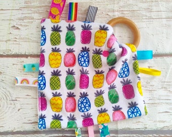 Sensory Tag Lovie- Pineapples