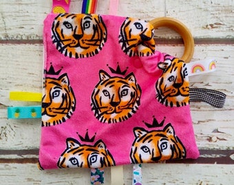 Sensory Tag Lovie- Pink Tiger