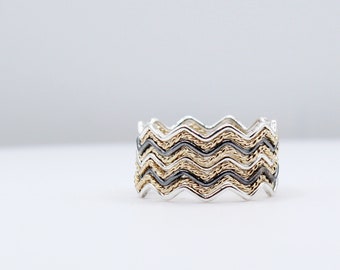 Set of 9 chevron nesting rings, Mixed metal combination of 14k gold filled and sterling silver bands, Trendy and modern wavy ring stack