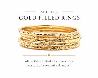 Anillos apilables martillados chapados en oro / Conjunto de anillos ultrafinos con textura rugosa / Juego de 5 anillos para superponer