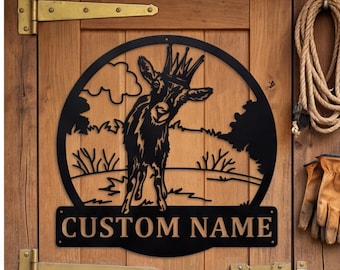 Decorazioni da ranch, targa in metallo personalizzata con capra, targa da fattoria personalizzata, targa divertente con animali da allevamento, regalo rustico per l'inaugurazione della casa