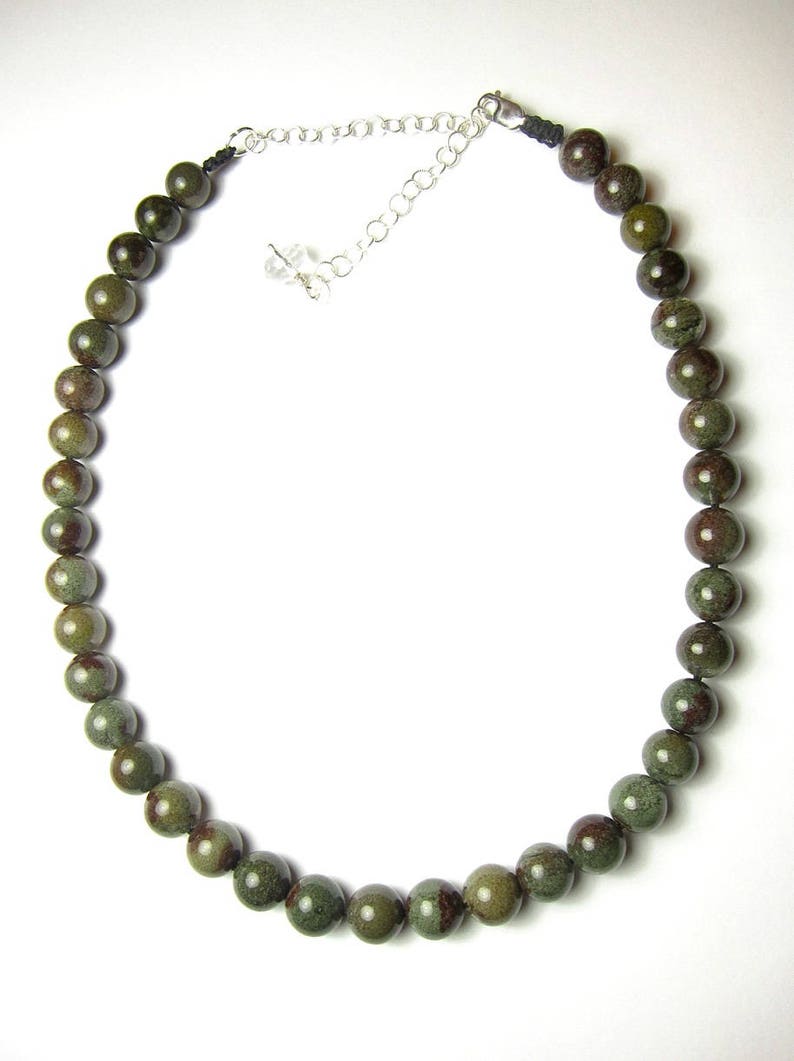beadwork necklace Phantom quartz raw crystal necklace evening necklace, minimalistic jewelry garden quartz lodolite quartz