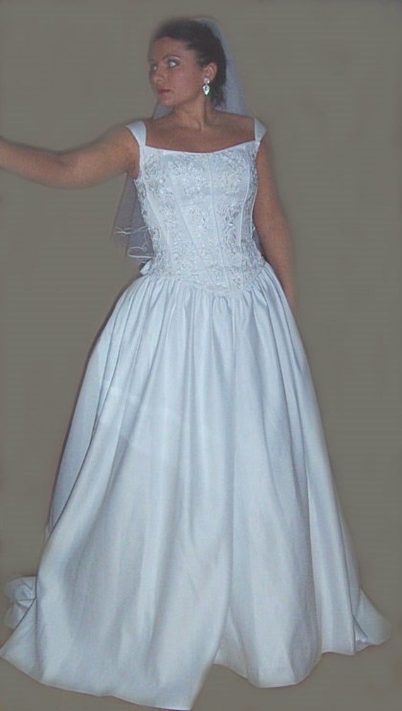 WEDDING GOWN dress new vintage #ALEXANDRIA  white… - image 3