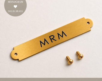 Custom Engraved Brass Plate Monogram Name Plaque Personalized Initials Label on Keepsake Box Jewelry Box Memorial Wedding Gift with Hardware