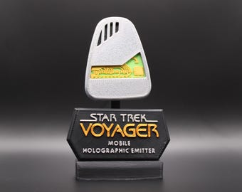 Emisor móvil Star Trek Voyager para EMH con clip magnético y soporte de exhibición.
