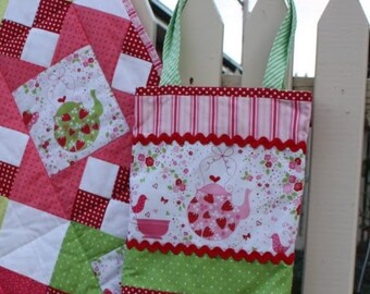 Tote Bag Pattern - Strawberries and Tea Tote Bag - PDF version