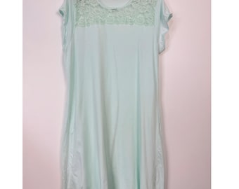 Camisón Parisian Intimates para mujer, talla 1X, color verde menta con ribete de encaje, algodón ligero.
