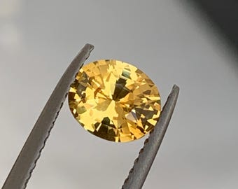 Natural Yellow Sapphire 1.55 Ct, Ceylon Sapphire, Loose Gemstone, Oval Cut, Jewelry Making Stone