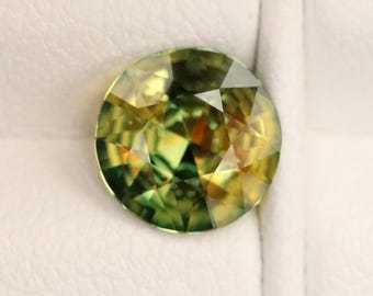 Natural Australian Parti Sapphire – Round Cut, Green Yellow  Mix (1.27 CT)