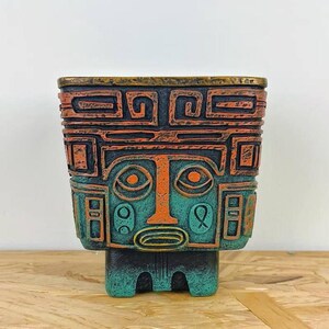 Ancient Guardian Bronze Planter - Mythical Sanxingdui Face Pot, Boho Sun Wukong Style Succulent Pot