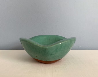 Vintage Mid Century Organic Ceramic Bowl or Catchall - Three Sided Cigar Ashtray - Tobacciana