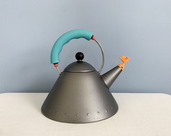 Limited Edition Vintage Post Modern Michael Graves Bird Tea kettle for Alessi - Italy