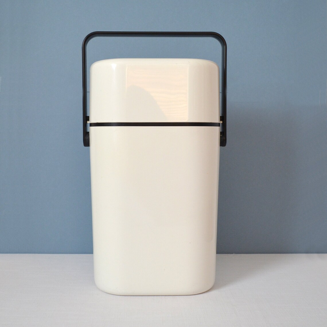 Vintage Decor Plastic Wine Cooler and Carrier Etsy