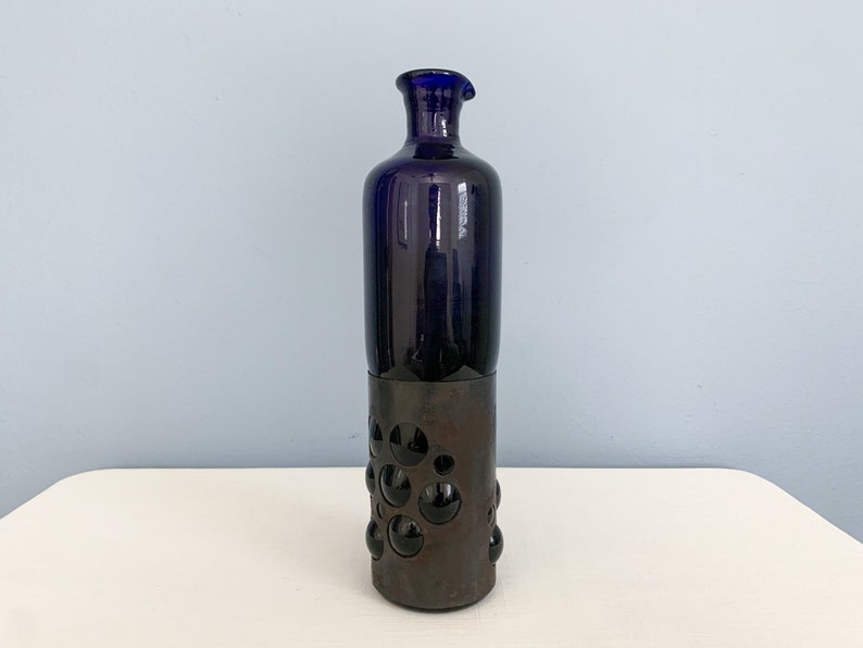 Vintage Brutalist Imprisioned Glass Bottle or Carafe by Felipe Filipe Derflingher for Feders image 4