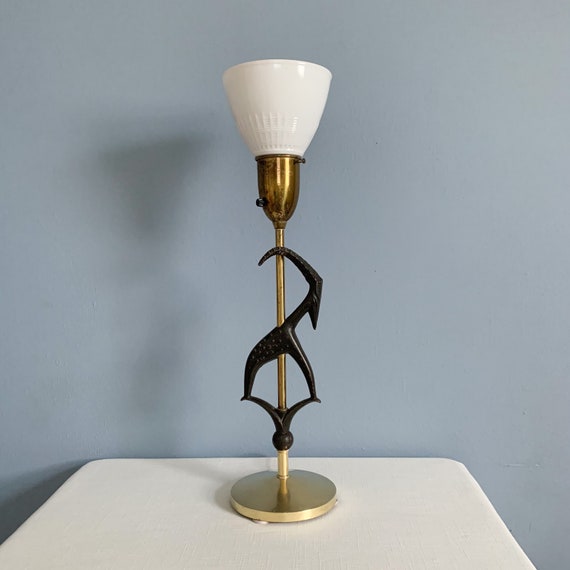 caravan Prooi Eenvoud Vintage Deco Rembrandt Gazelle Table Lamp - Etsy