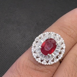 Anillo de plata de ley con rubí, piedra ovalada, baguette, bailarina, halo, anillo de lujo para mujer.