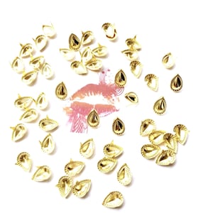 25pc Teardrop Shaped Prong Nail Head Studs. Tears. For DIY Projects. Crafting. Designers. Crafts. Jackets. We’re in the USA. 5 Star Reviews.