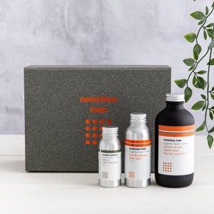 Conscious Man Kit and Caboodle Gift Set - Mens Gift Set - Men&#39;s Grooming - All Over Wash - Shaving Gel - Face / Beard Oil - Gift for Men