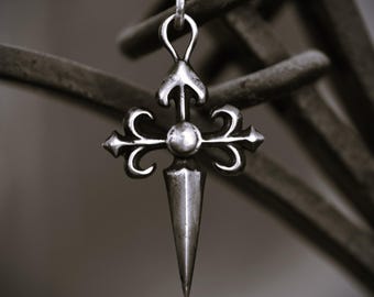 Colgante de cruz de plata de ley 925: textura rústica bohemia, símbolo