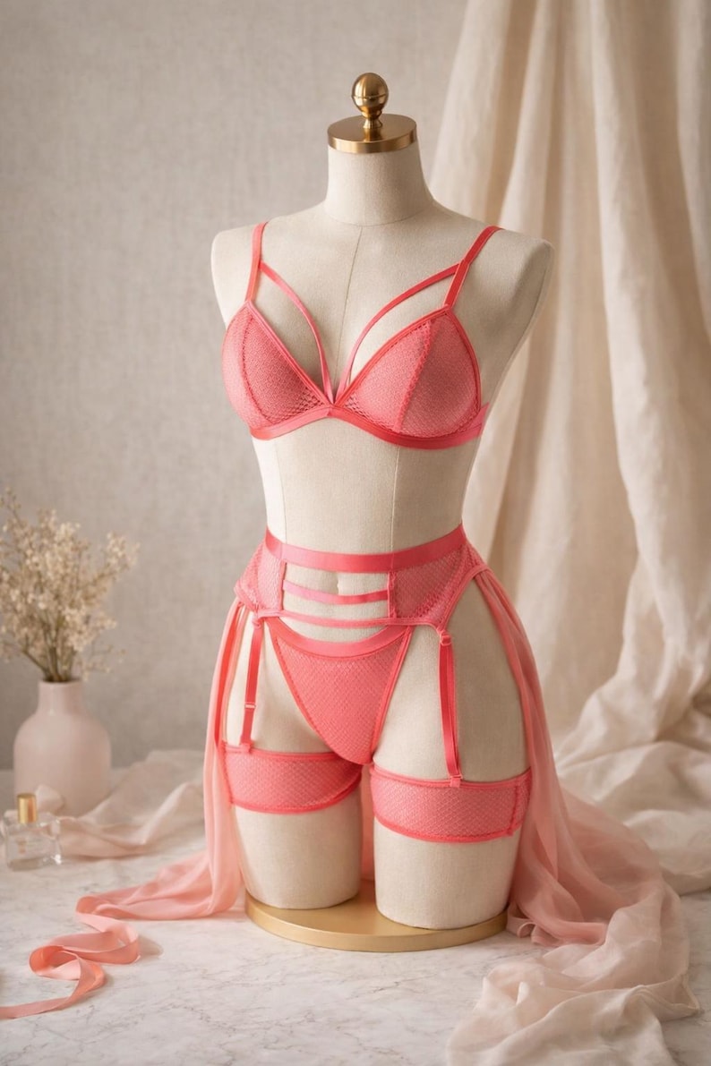 Plus Size Lace Lingerie Set, Soft Stretch Bralette Set, Breathable Women Underwear, Comfortable Everyday Intimates, Elegant Lace Set Rose