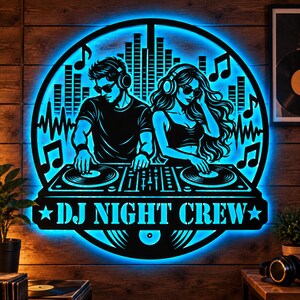 DJ LED-metallskylt, personligt namn väggkonst, DJ-båsdekor, skivspelare musikskylt, personlig musikstudiopresent