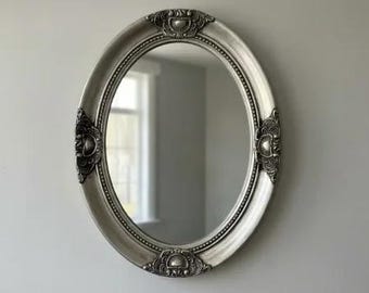 Antique Style Oval Baroque Wall Mirror | 50x70 cm Vintage Decorative Mirror with Silver Wood Frame & Hooks for Dressing Room, Elegant Home D