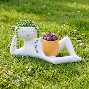 Liegende entspannte menschliche Figur Doppel-Sukkulenten-Blumentopf, abstrakter Charakterharz-Blumentopf, minimalistischer Desktop-Pflanzenhalter, niedliches Tischdekor