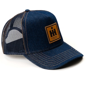 Czapka z logo IH International Harvester, skórzany emblemat, siateczka dżinsowa