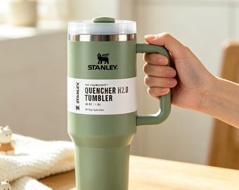 40 Unzen isolierter Becher mit Griff und Strohhalm, Edelstahl-Reisebecher, auslaufsicherer wiederverwendbarer Becher, Wasserflasche im Quencher-Stil, mehrfarbig