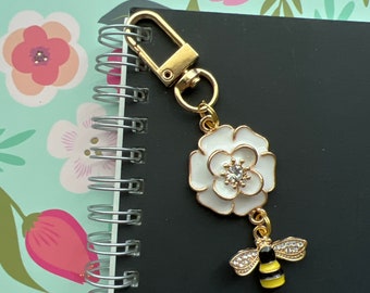 Purse charm flower with been