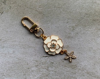 Large flower purse charm with star dangle