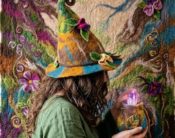 Gorro de bruja del bosque de fieltro de lana caprichoso, hecho a mano, ideal para cosplay de hadas y como gorro de sauna funcional.